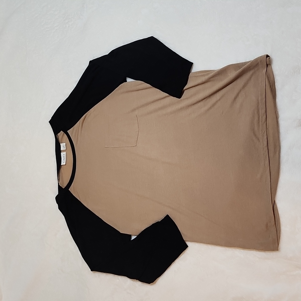 Cato tan and black baseball tee with pocket